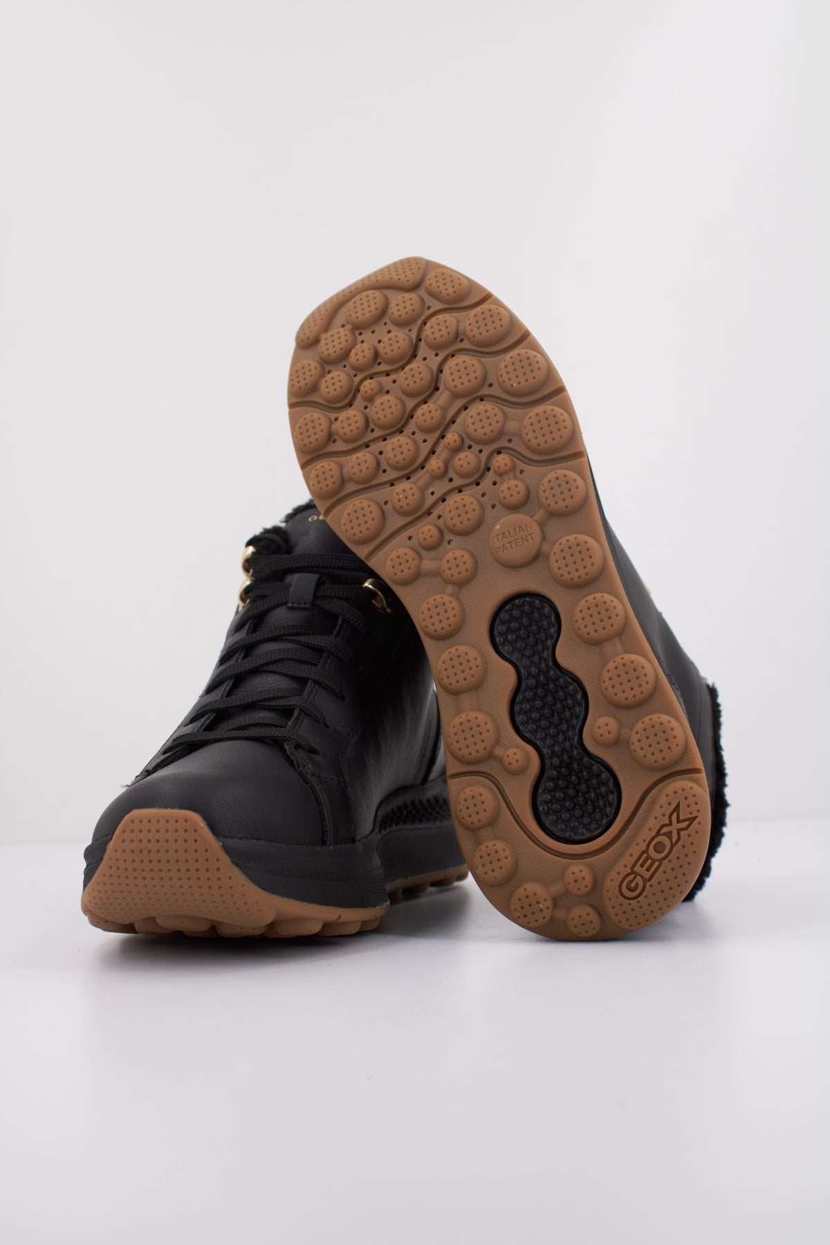 GEOX D SPHERICA ACTIF X en color NEGRO  (5)