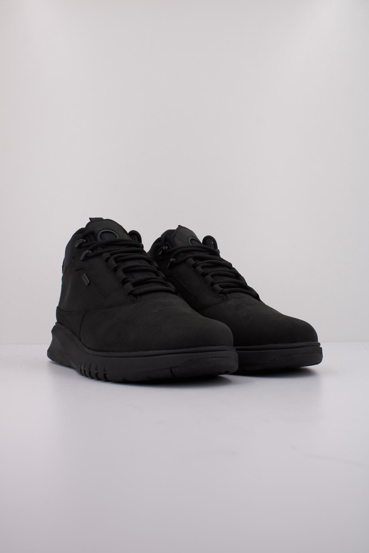 GEOX  U AERANTIS X B ABX  en color NEGRO  (2)