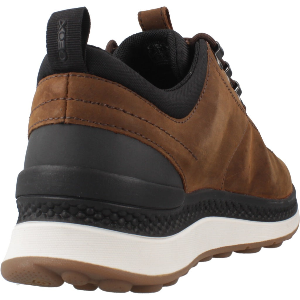GEOX U SPHERICA ACTIF X en color MARRON  (3)