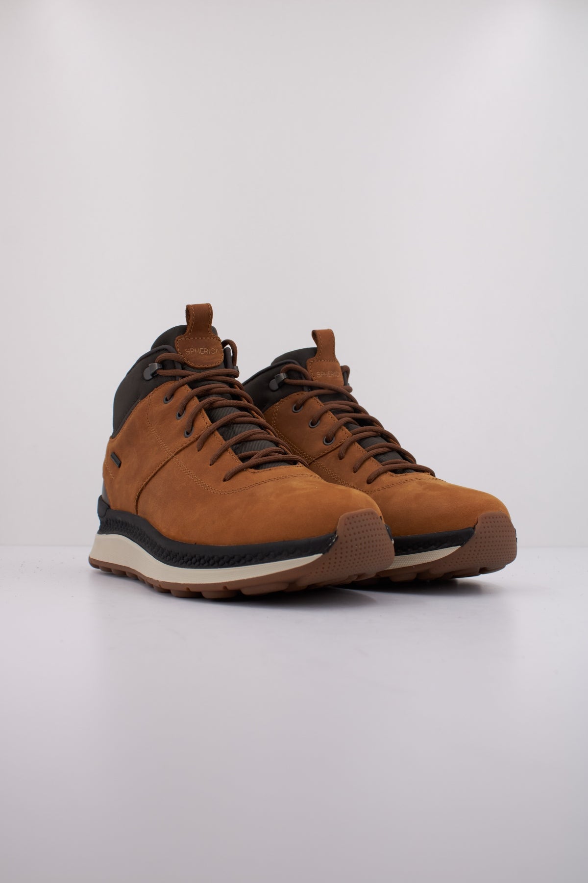 GEOX U SPHERICA ACTIF X en color MARRON  (2)