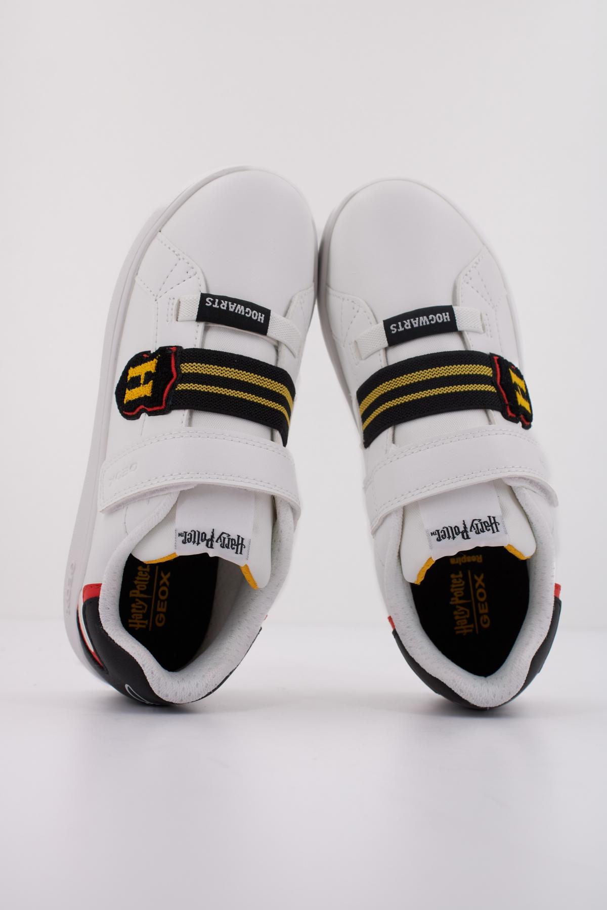 GEOX J ECLYPER BOY en color BLANCO  (3)