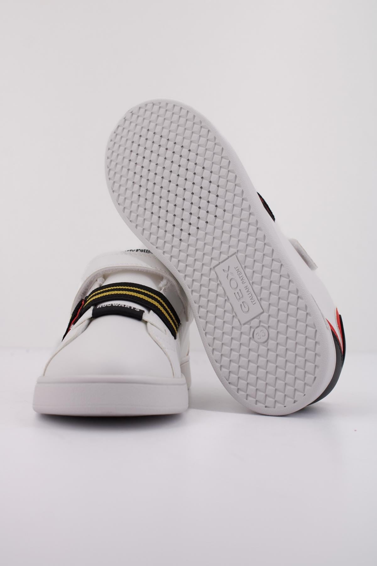 GEOX J ECLYPER BOY en color BLANCO  (5)