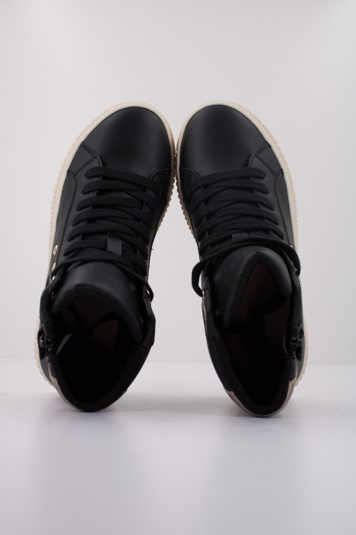 GEOX J LAQUINNY GIRL en color NEGRO  (3)
