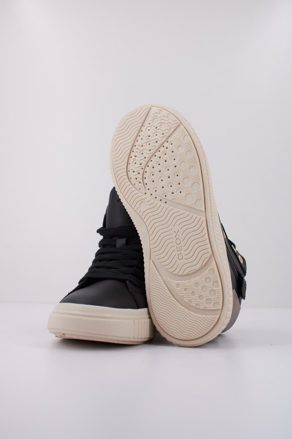 GEOX J LAQUINNY GIRL en color NEGRO  (5)