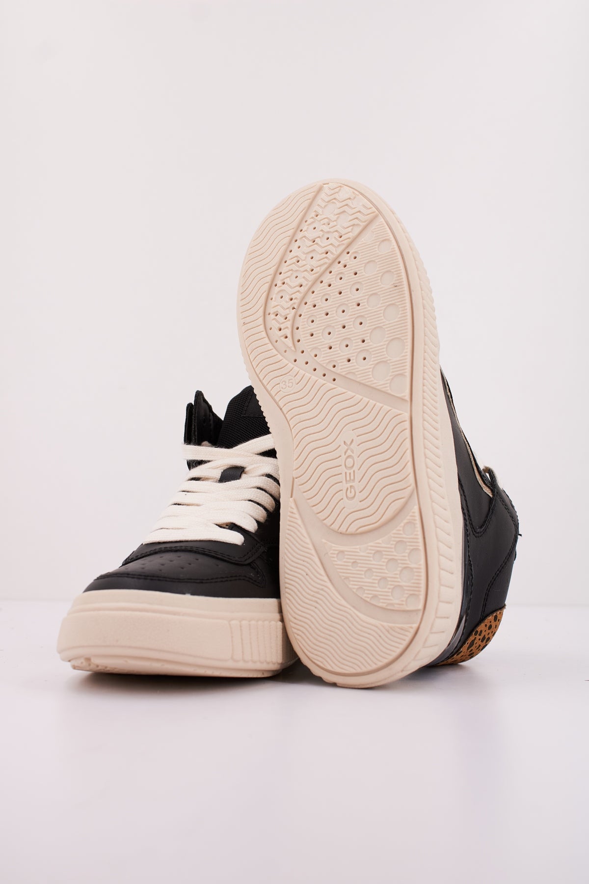 GEOX J LAQUINNY GIRL en color NEGRO  (5)