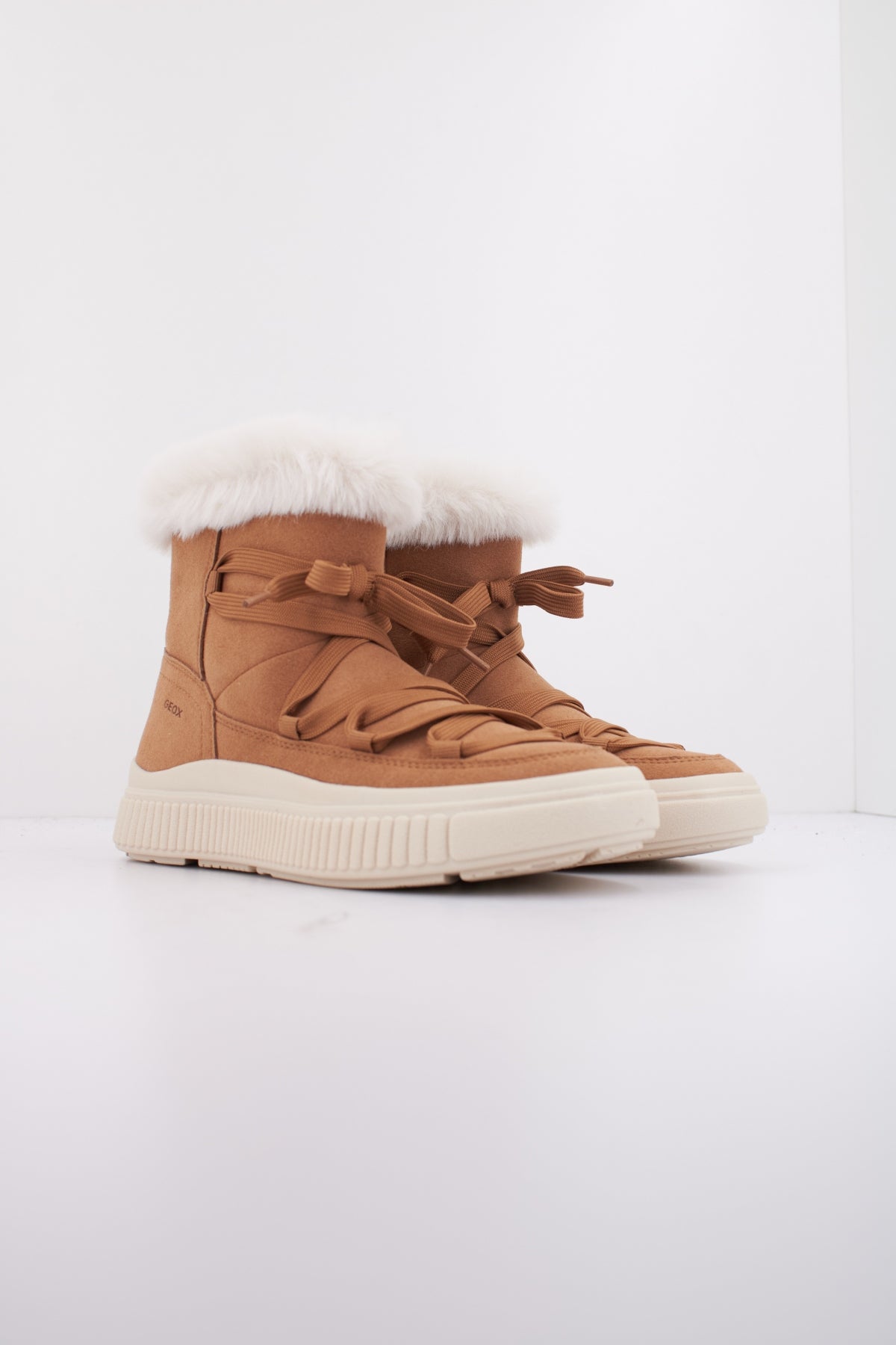 GEOX J LAQUINNY GIRL en color MARRON CLARO  (2)