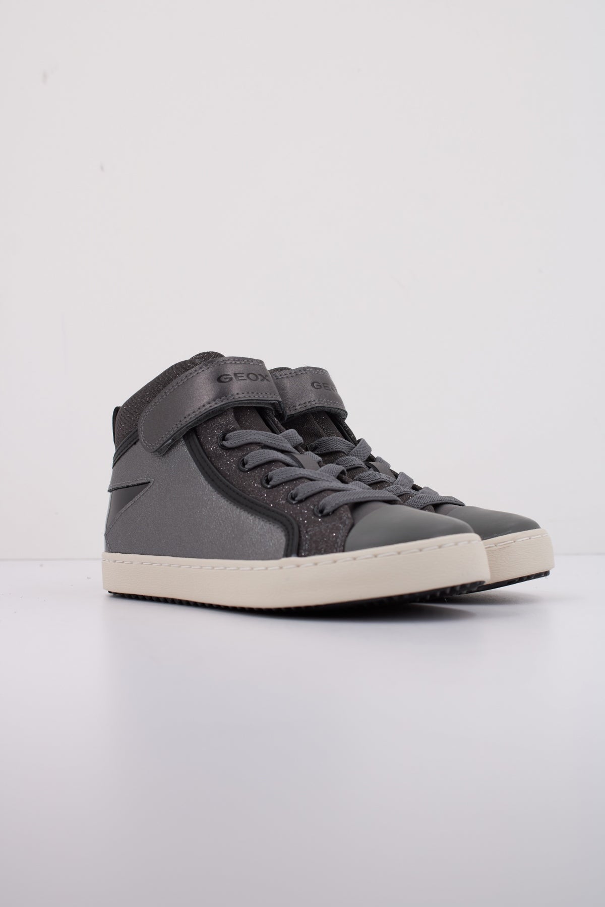 GEOX  J KALISPERA GIRL  en color GRIS  (2)