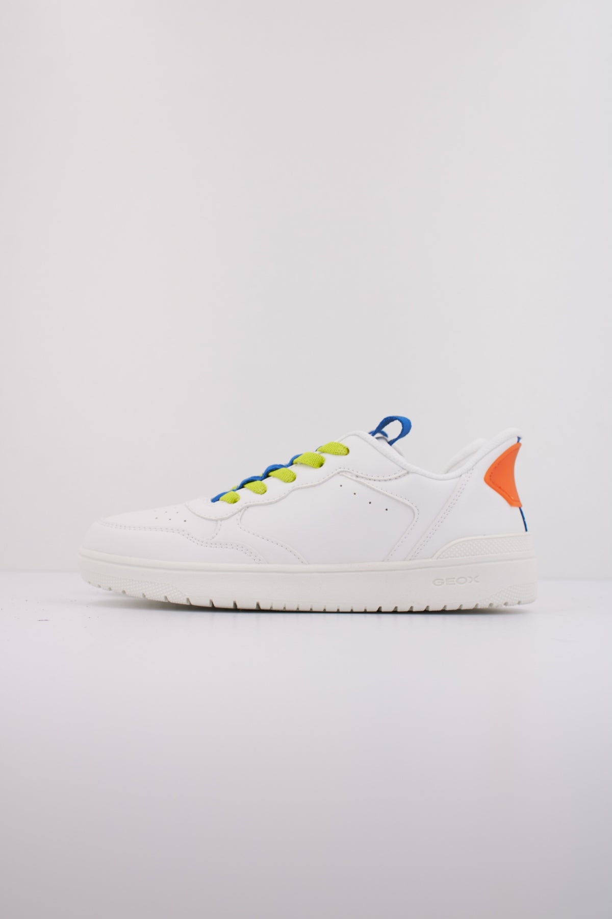 GEOX J WASHIBA FAST IN BO en color BLANCO  (1)