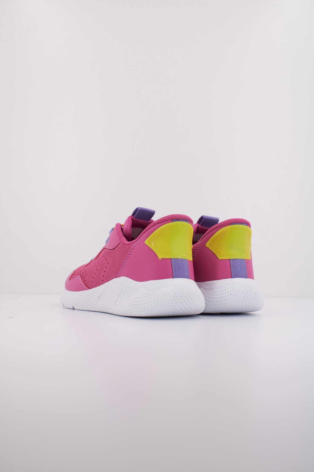 GEOX J SPRINTYE FAST IN G en color ROSA  (4)
