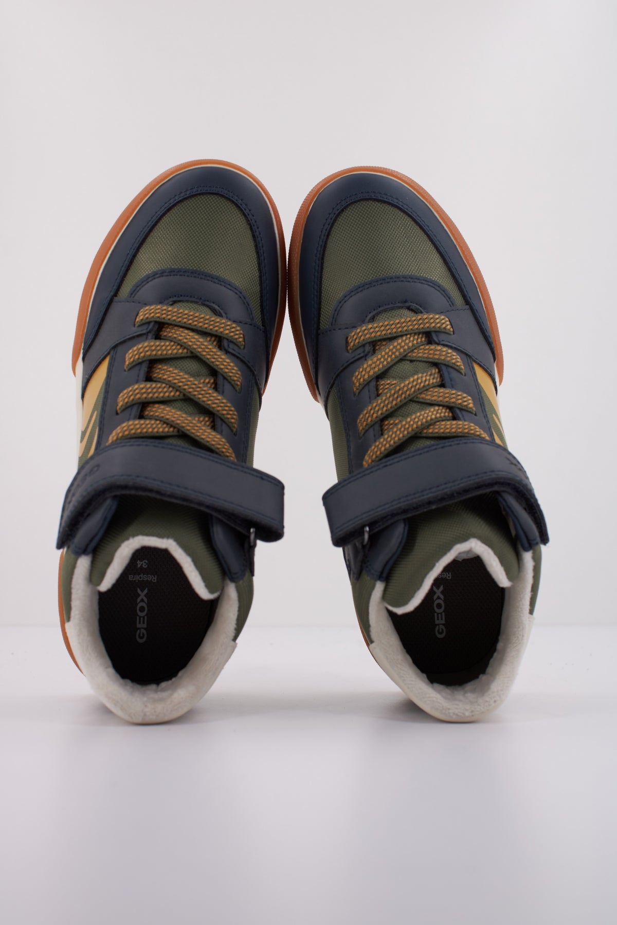 GEOX J GISLI BOY en color VERDE  (3)