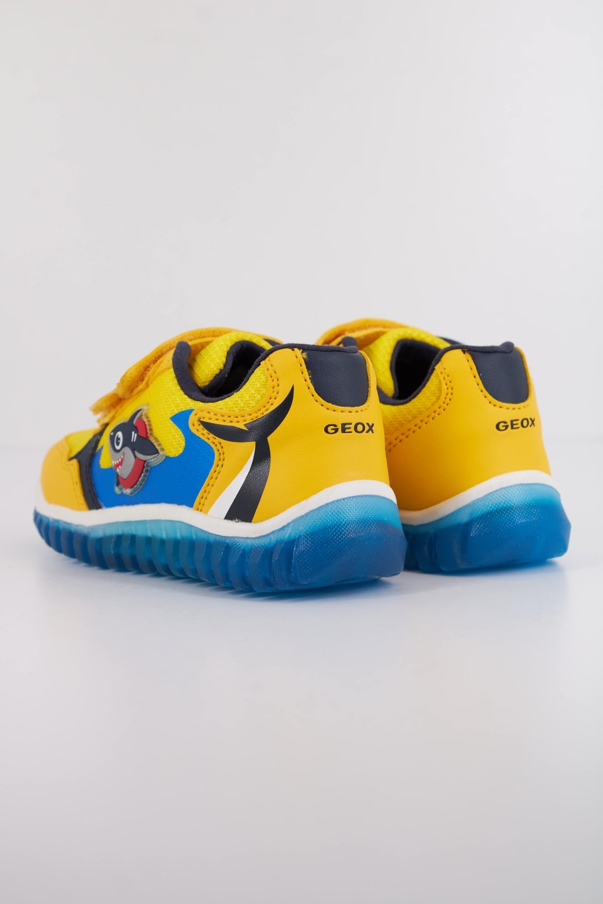 GEOX LIGHTYLOO BOY en color AMARILLO  (4)