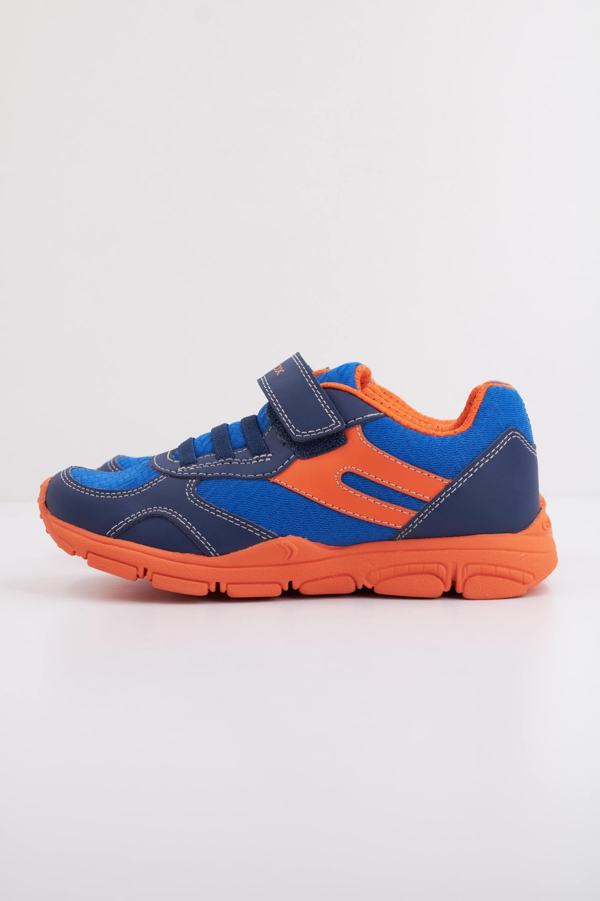 GEOX J NEW TORQUE BOY en color AZUL  (1)