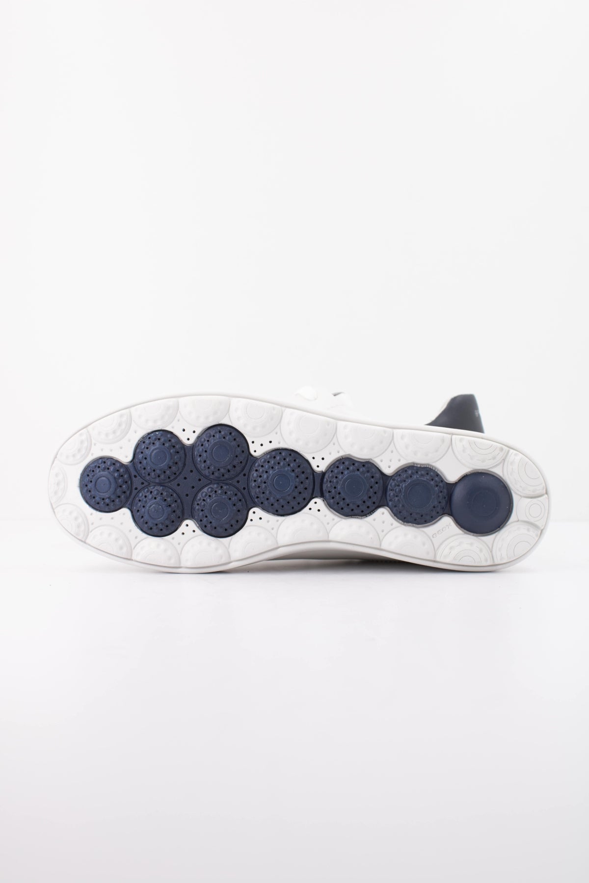 GEOX U SPHERICA ECUB  en color BLANCO  (5)