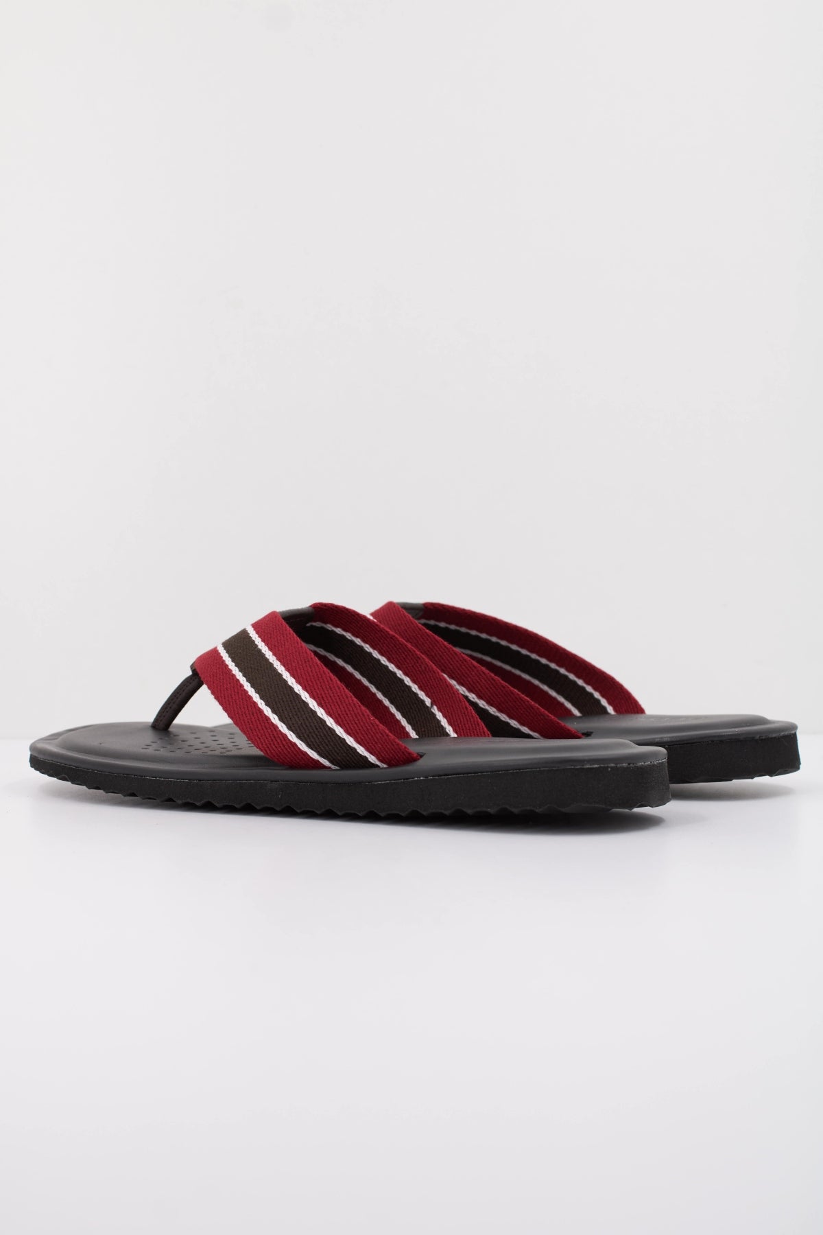 GEOX U ERICE en color ROJO  (4)
