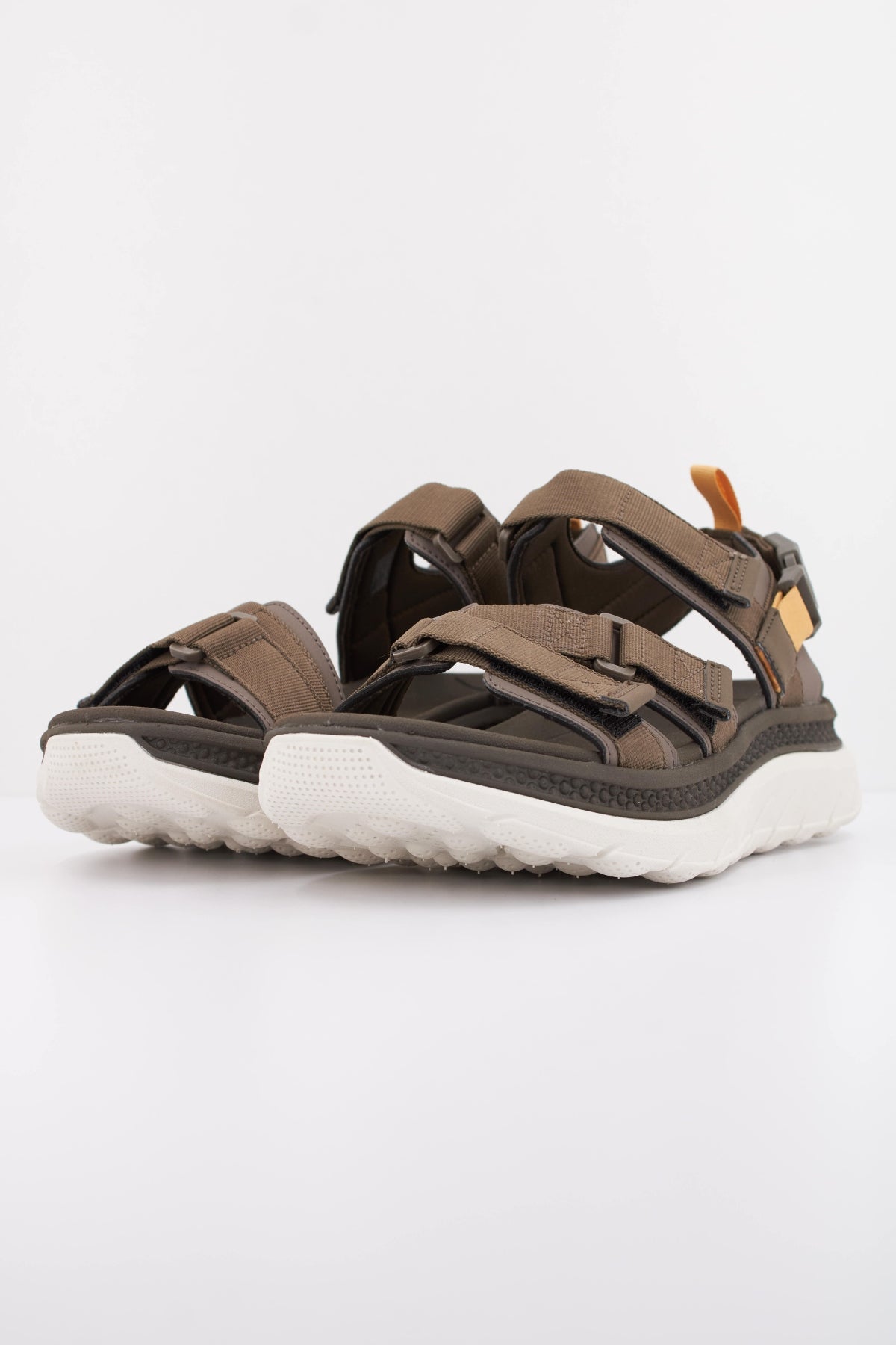 GEOX U SPHERICA ACTIF X S en color MARRON  (2)