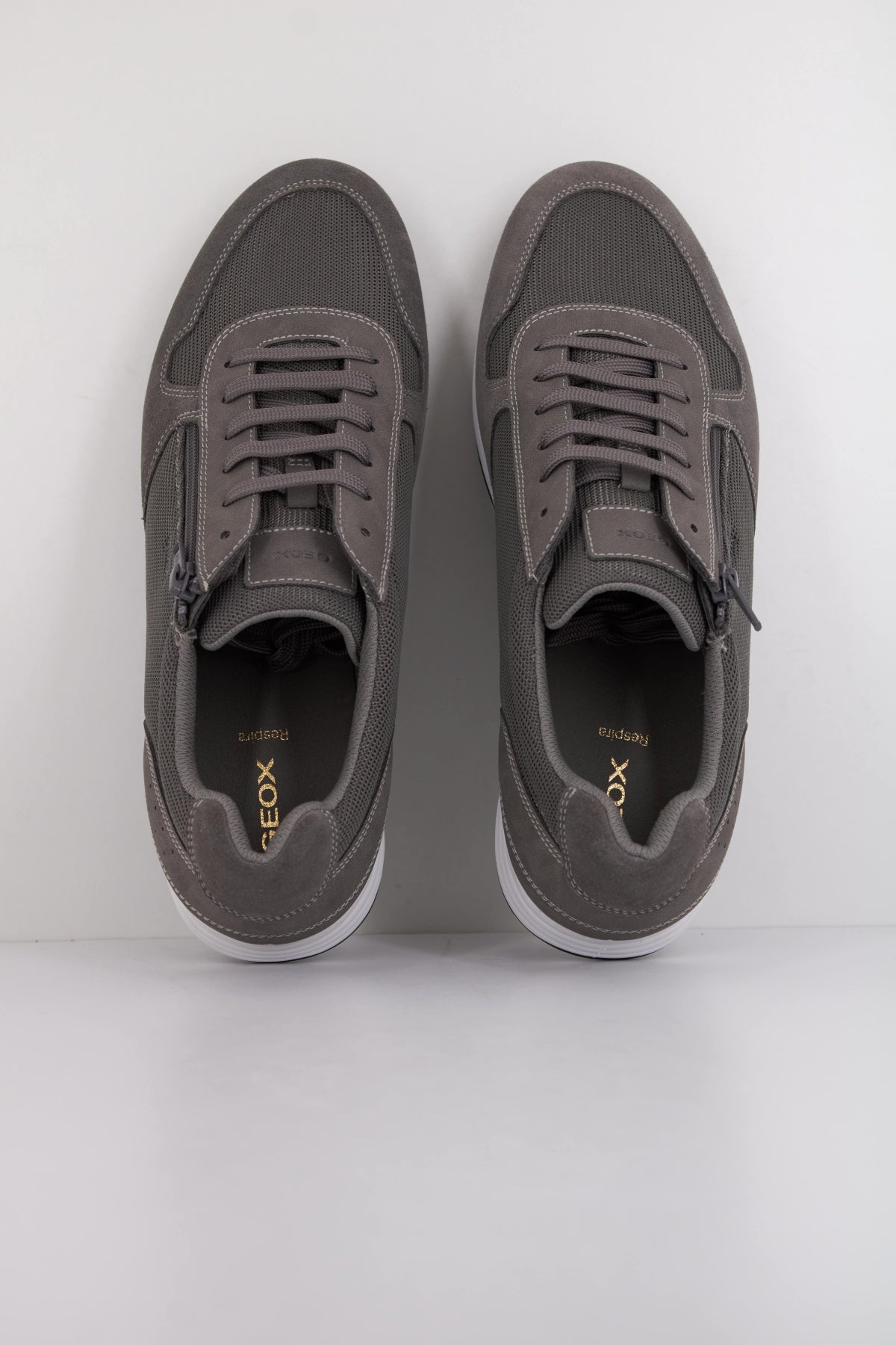 GEOX U ARTHIEN en color GRIS  (3)