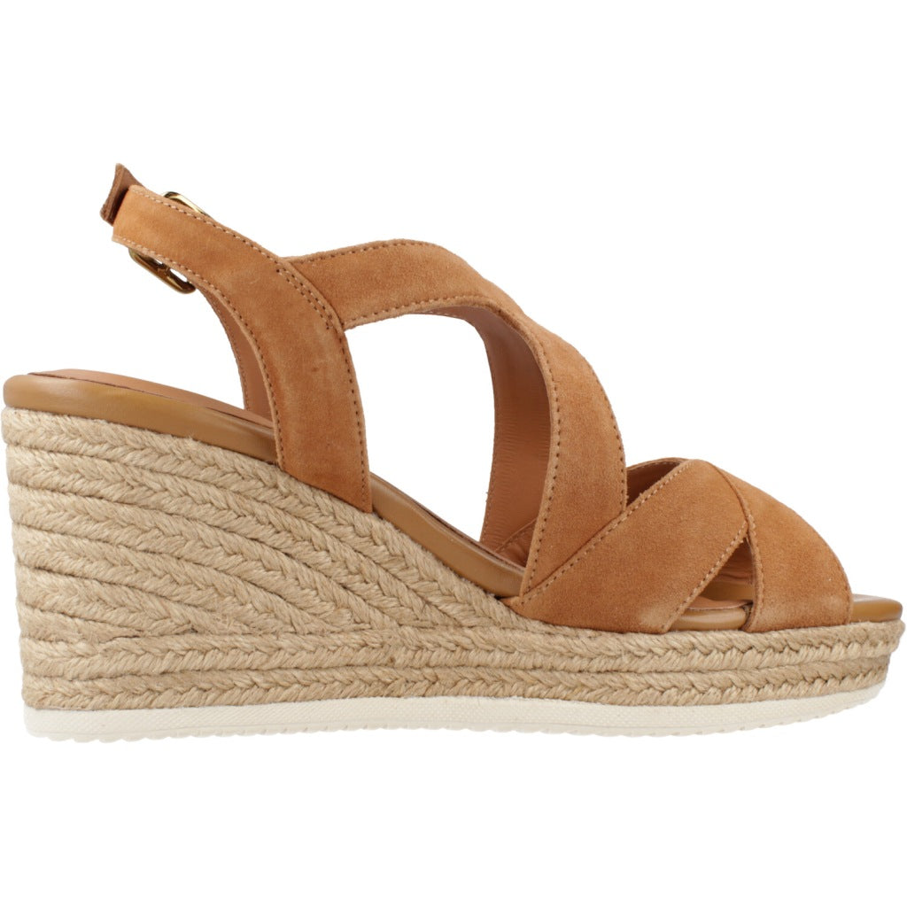 GEOX DGVC  en color MARRON CLARO  (4)