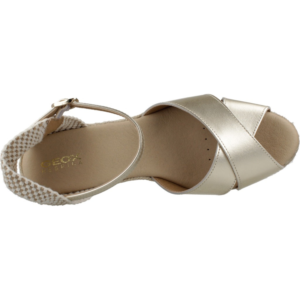 GEOX D GELSA LOW en color ORO  (7)