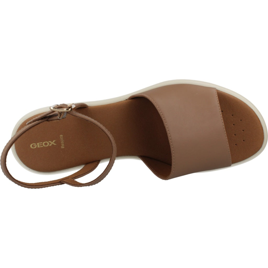 GEOX D MELICONIA en color MARRON  (7)