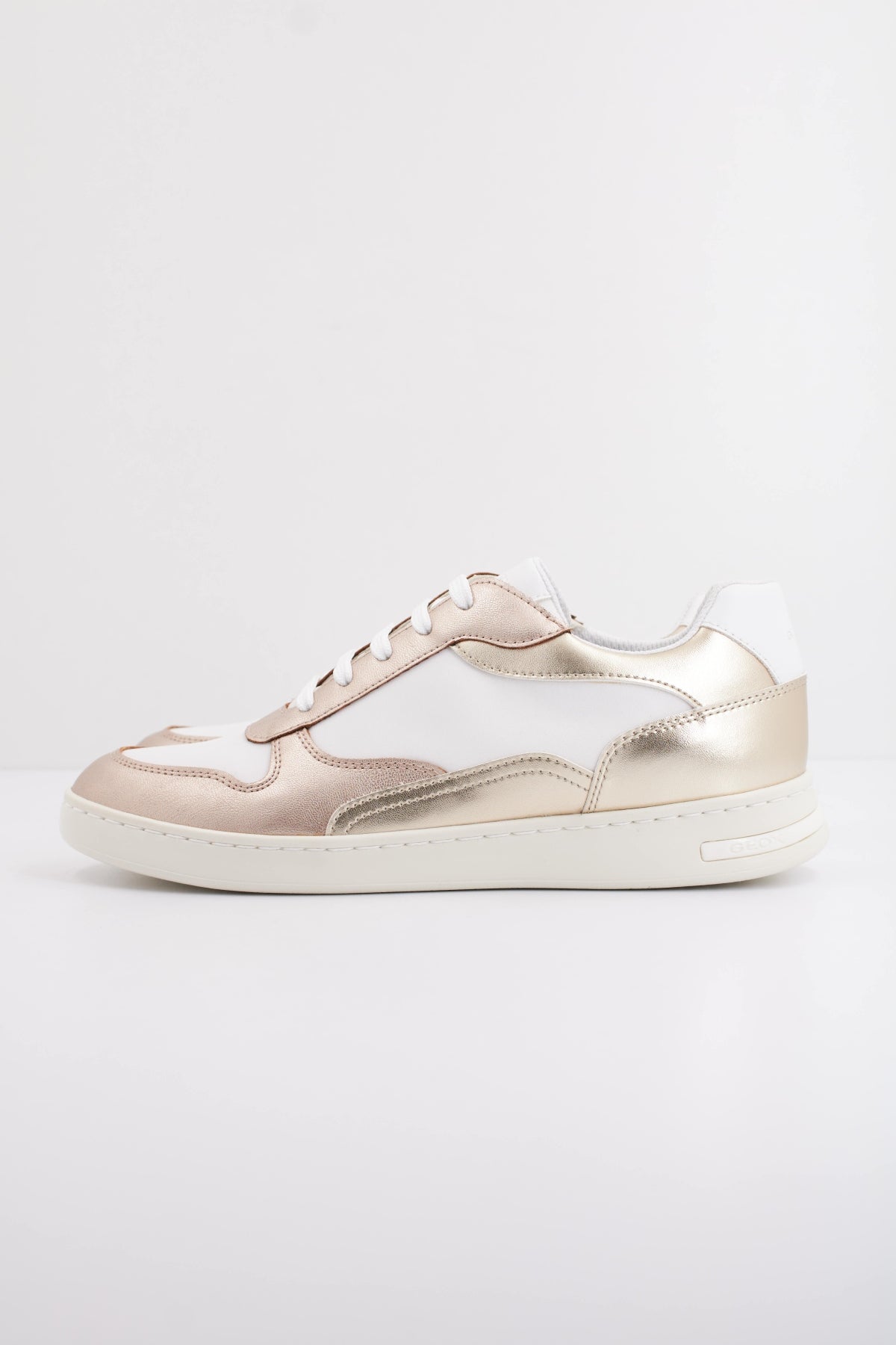 GEOX D JAYSEN en color BRONCE  (1)
