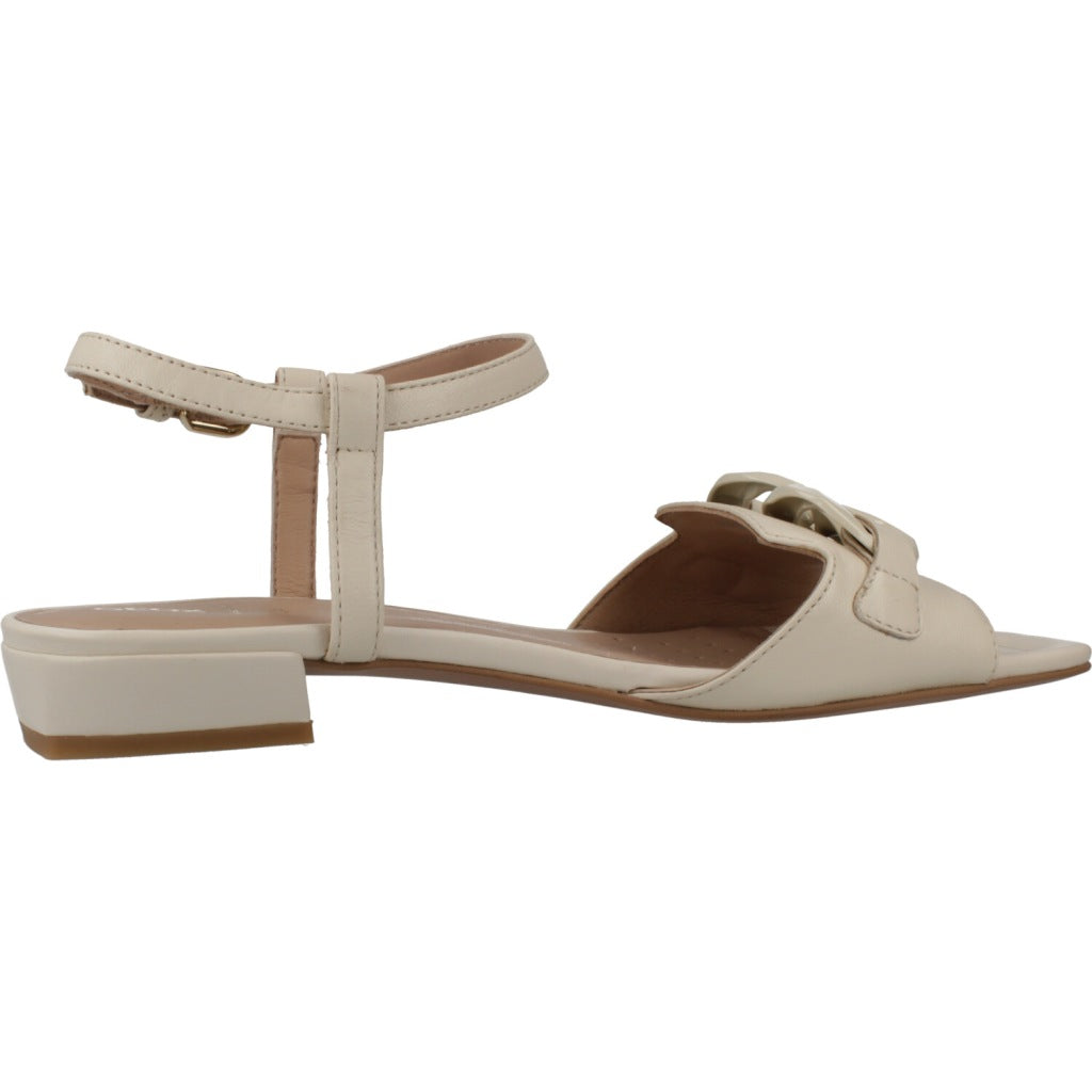 GEOX D NEW ERAKLIA  en color BEIS  (4)