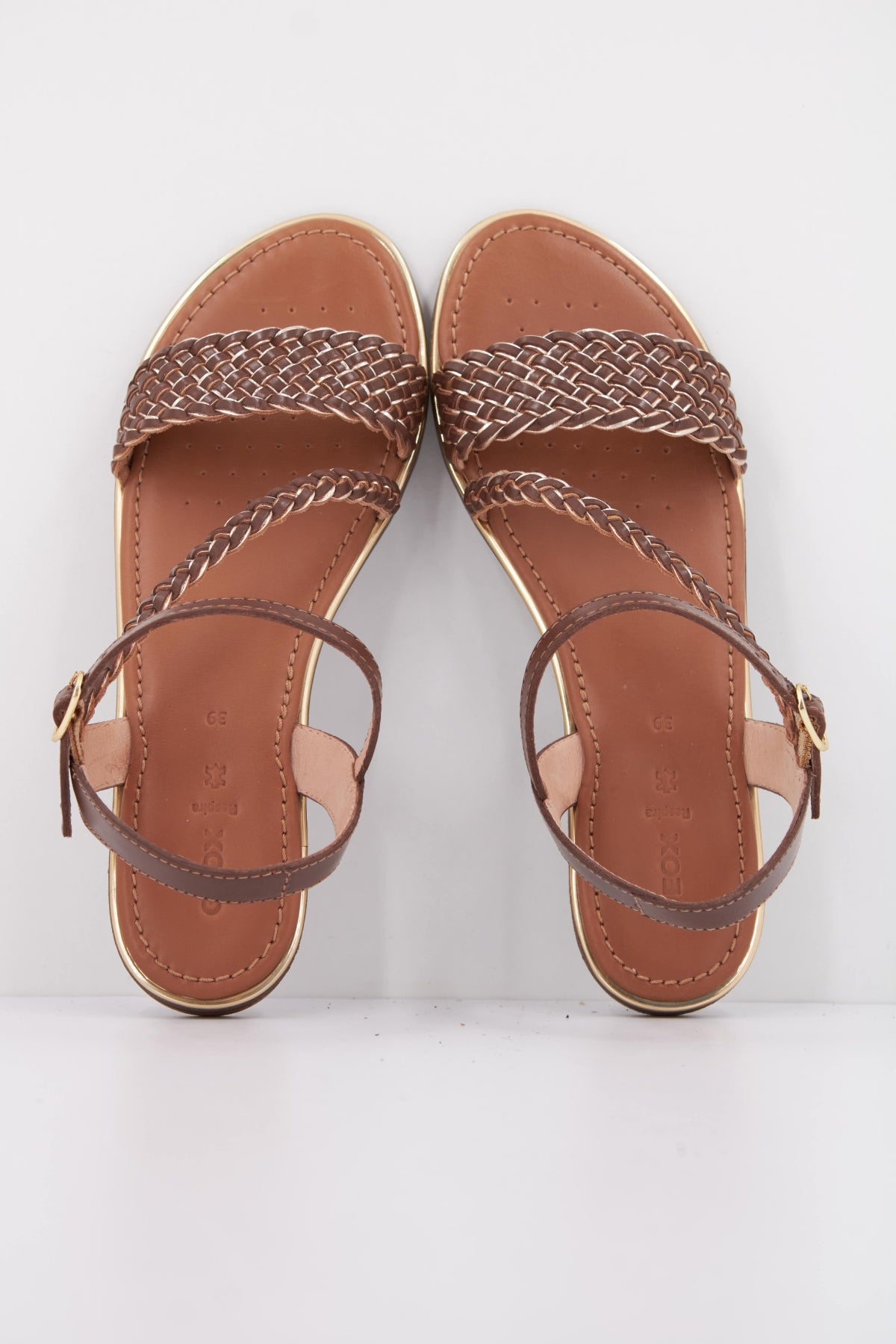GEOX DDQD  en color MARRON  (3)