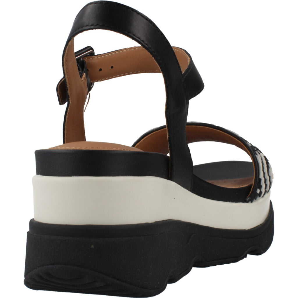 GEOX D GARDENIA en color NEGRO  (3)