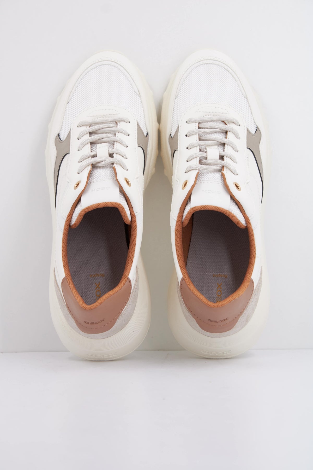 GEOX  D ALLENIEE  en color BLANCO  (3)
