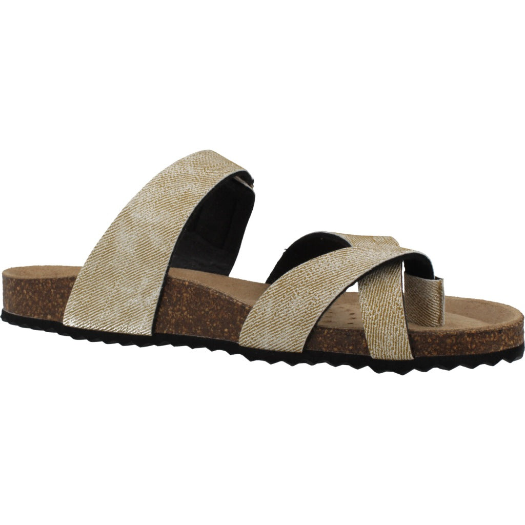GEOX  D BRIONIA  en color ORO  (5)