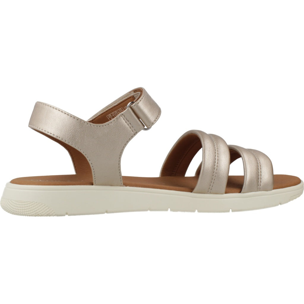 GEOX D DANDRA en color ORO  (4)