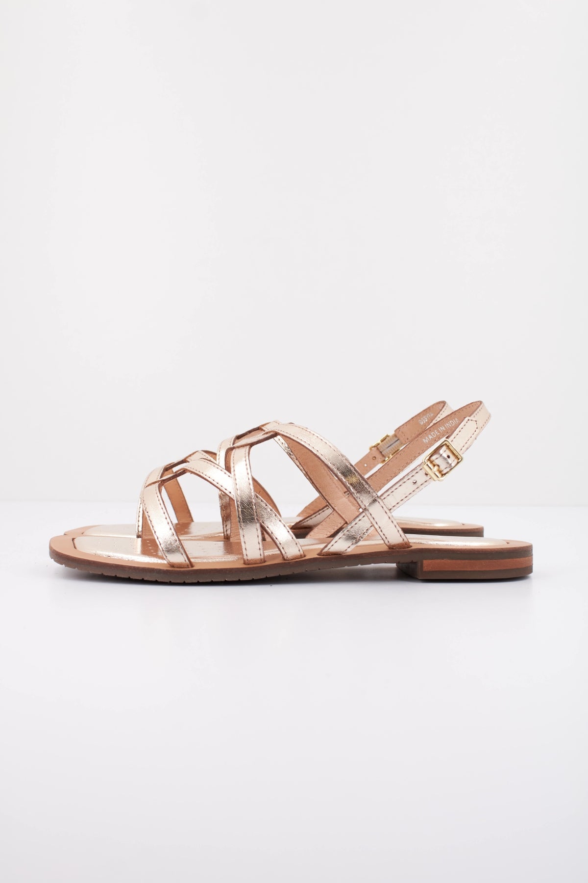 GEOX DYFA  en color ORO  (1)