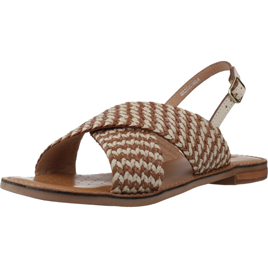 GEOX D MADDALUSIAC en color MARRON  (1)