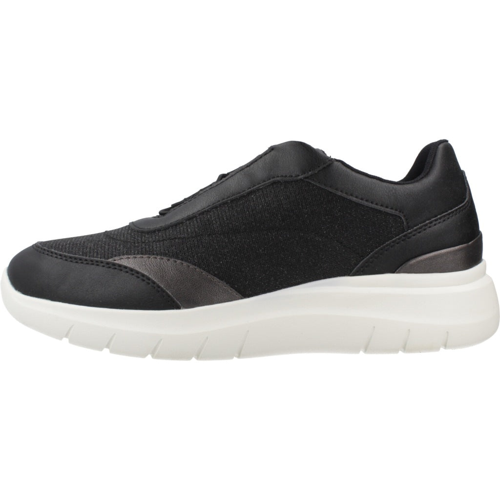 GEOX  D PLUMMERY  en color NEGRO  (2)