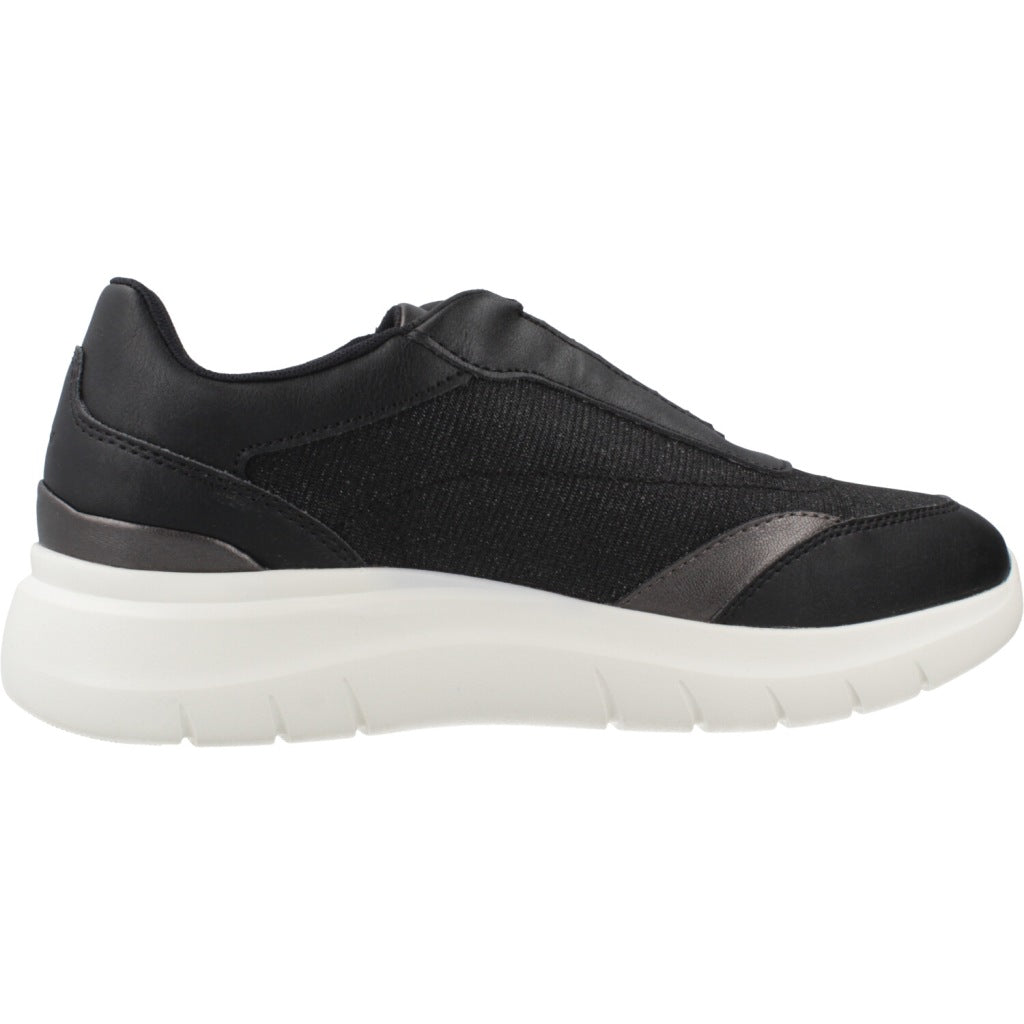 GEOX  D PLUMMERY  en color NEGRO  (4)