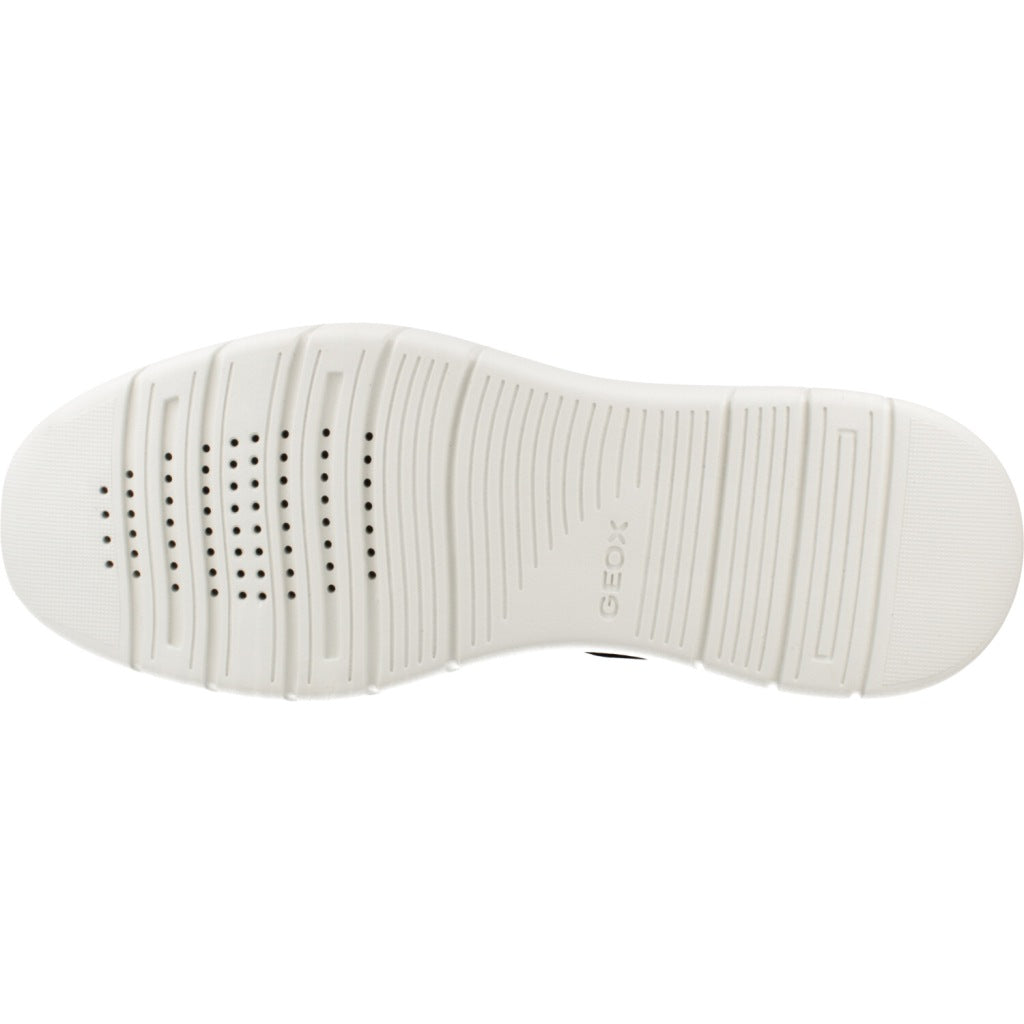 GEOX  D PLUMMERY  en color NEGRO  (6)