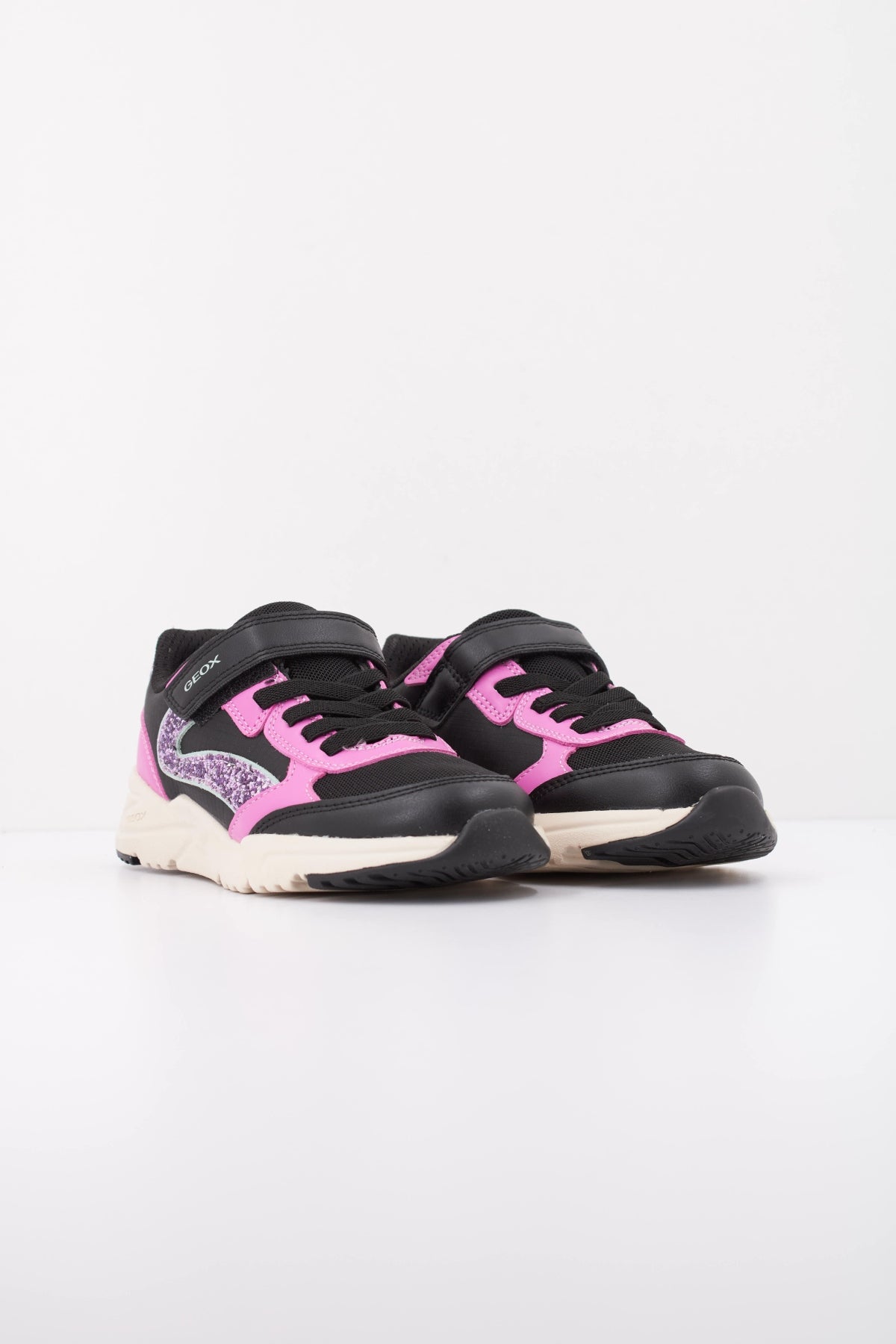 GEOX JMA FU J LOFTUS en color NEGRO  (2)