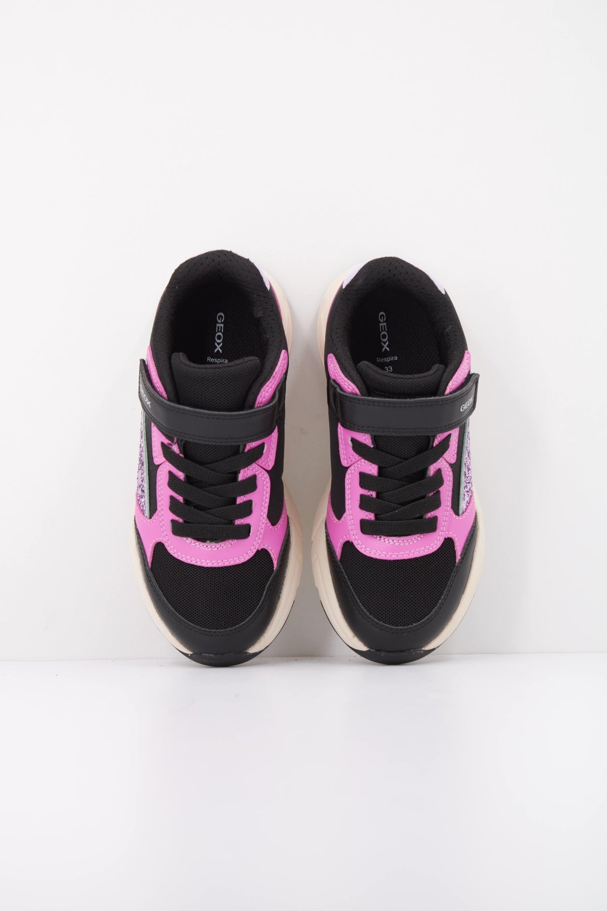 GEOX JMA FU J LOFTUS en color NEGRO  (3)