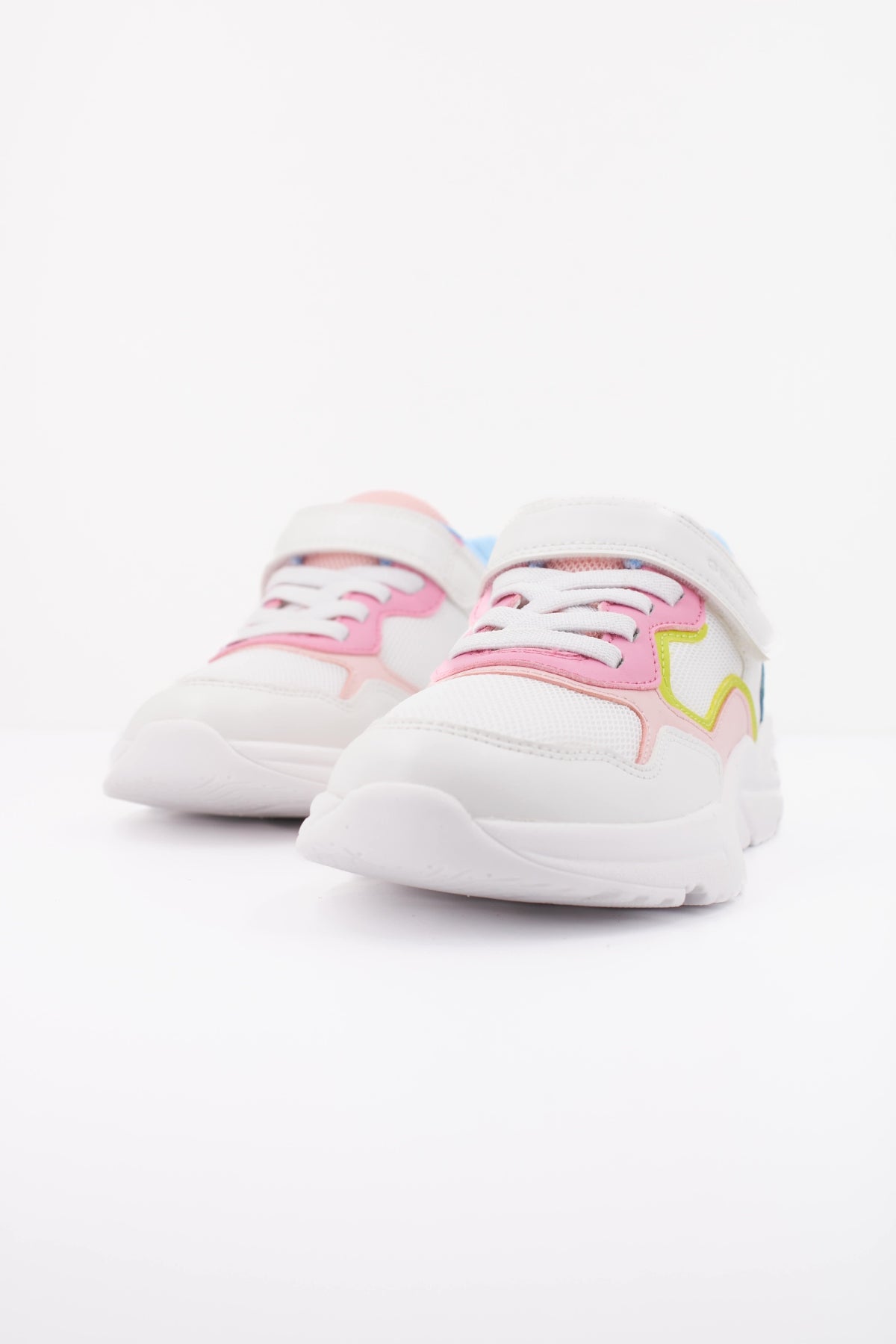 GEOX J LOFTUS en color BLANCO  (2)