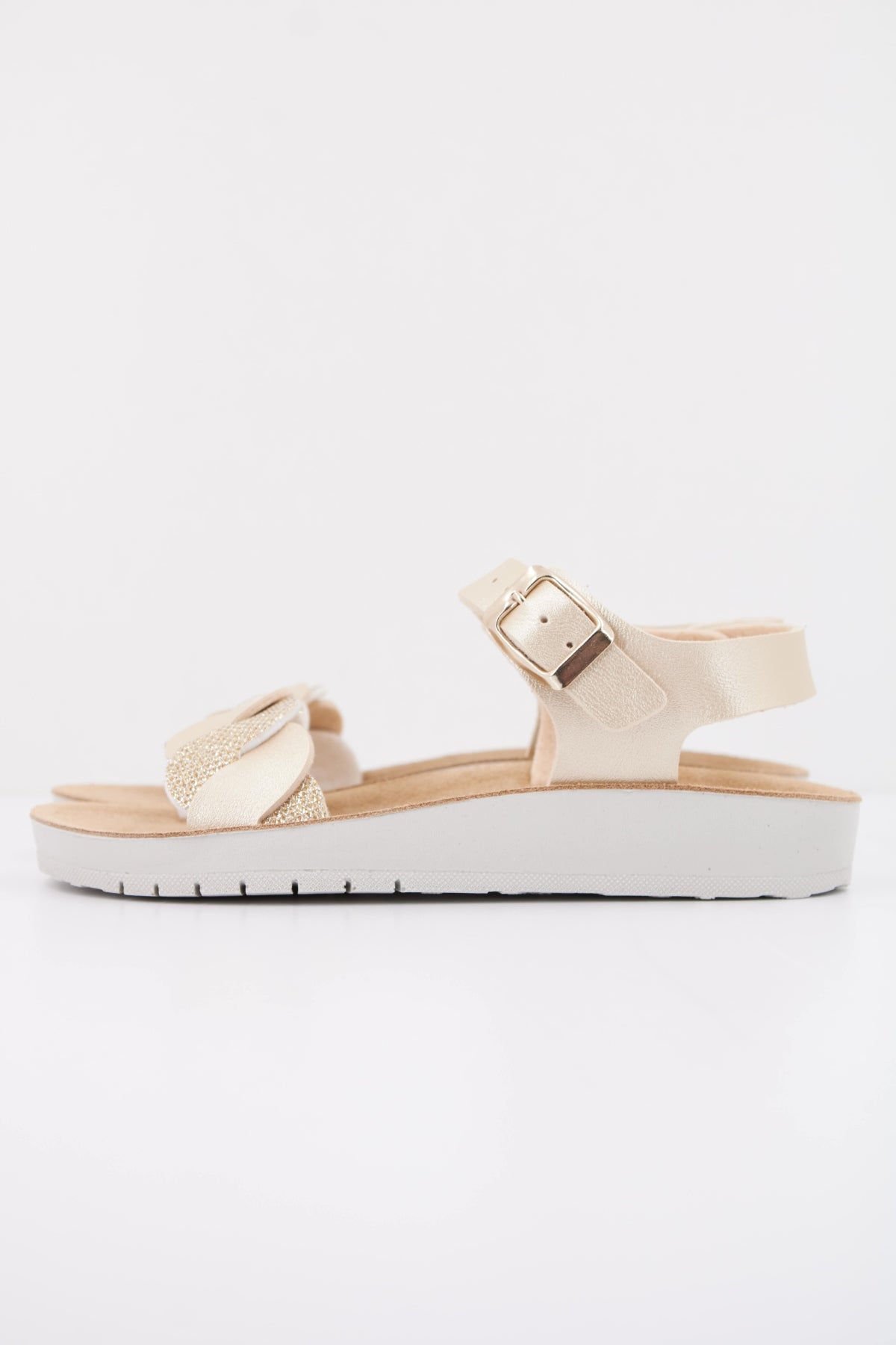 GEOX J SANDAL COSTAREI en color ORO  (1)