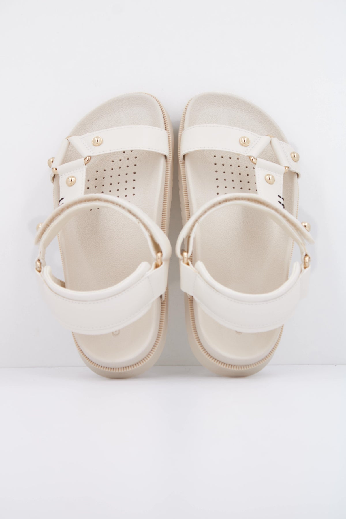 GEOX J SANDAL FOAMMENTERA en color BEIS  (3)