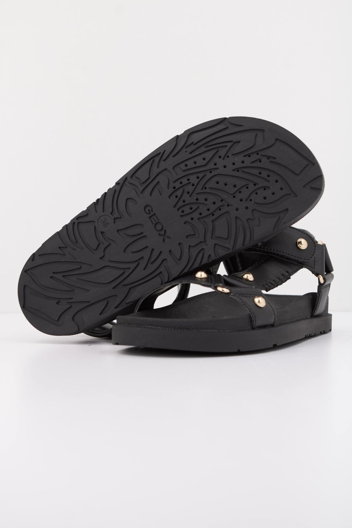 GEOX J SANDAL FOAMMENTERA en color NEGRO  (5)