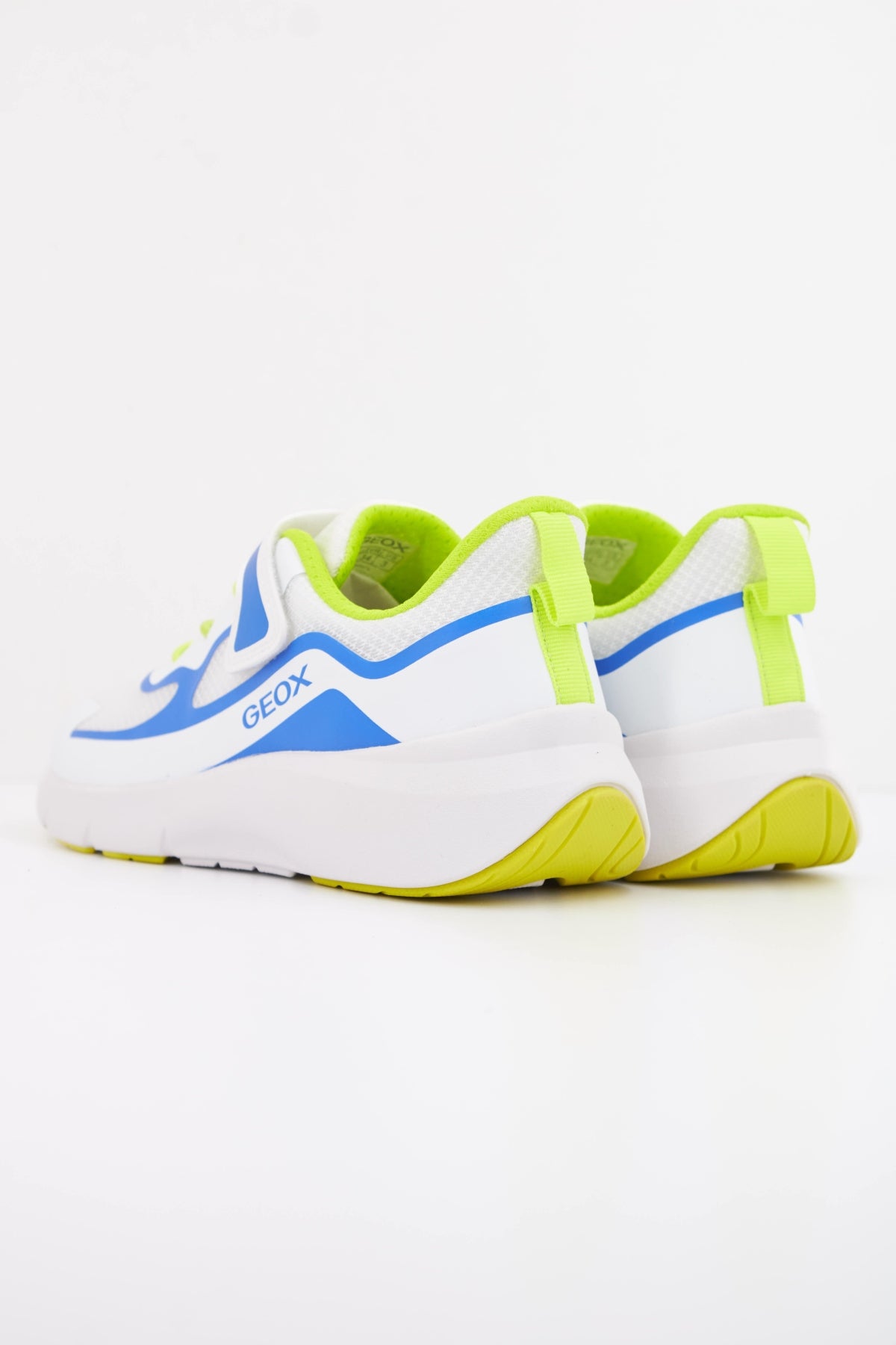 GEOX J PRO RAN BOY en color BLANCO  (4)