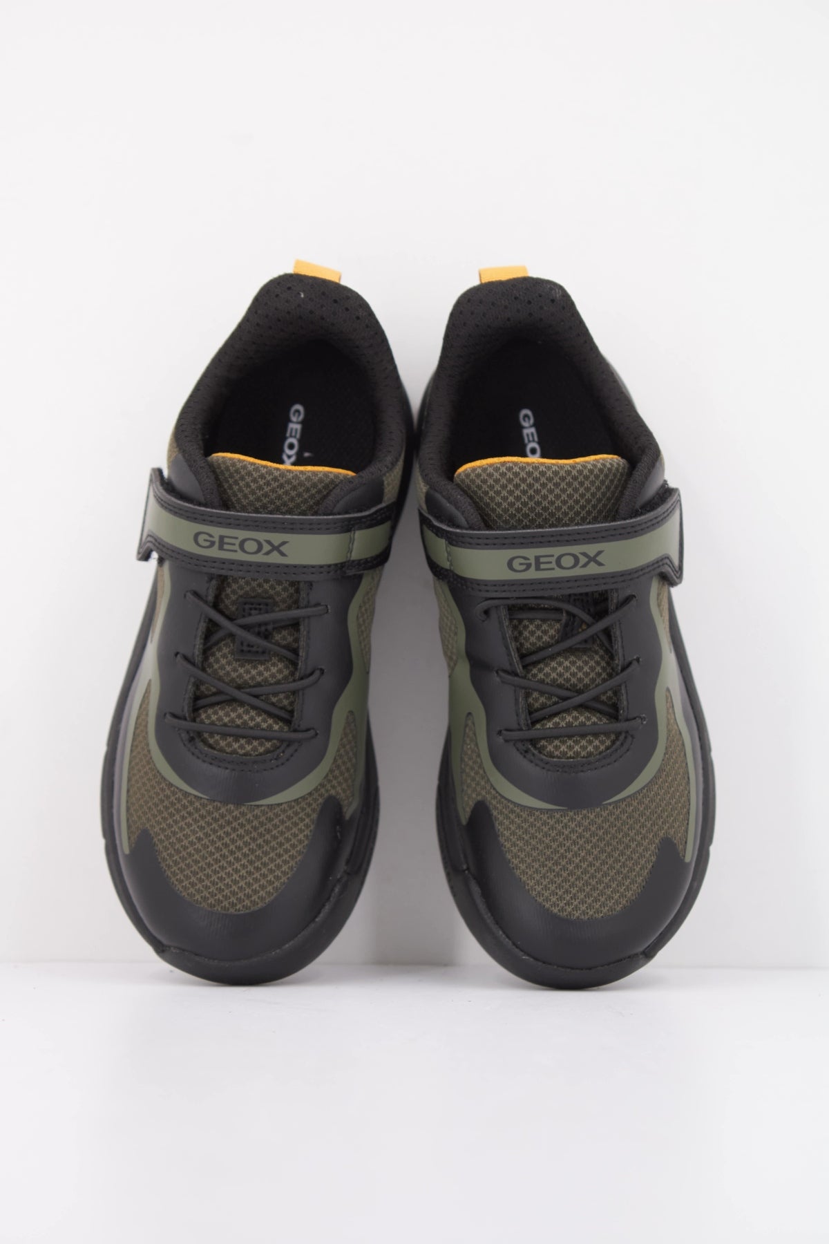 GEOX JPF  J PRO RAN BOY en color NEGRO  (3)