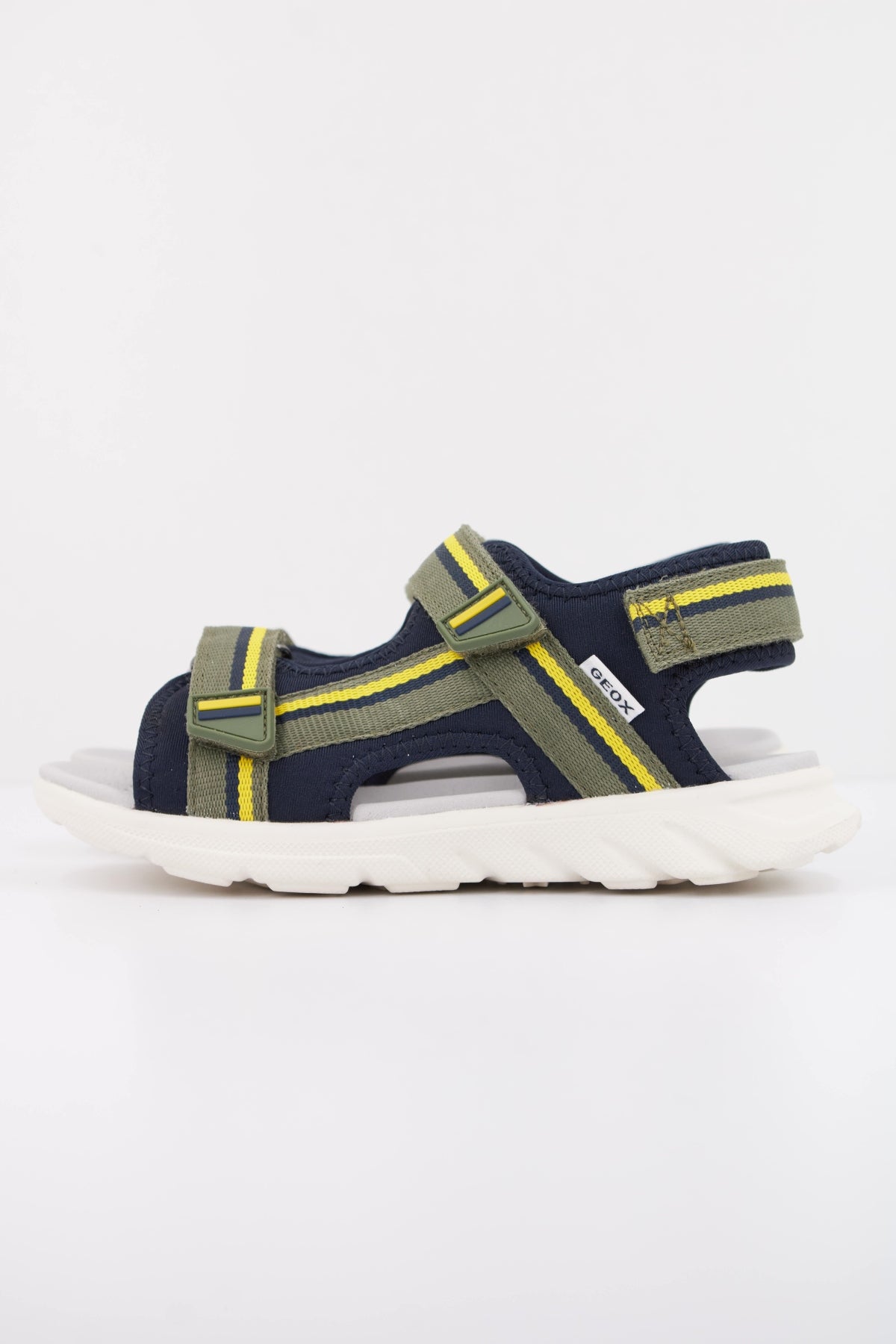 GEOX J SANDAL AIRADYUM BO en color VERDE  (1)