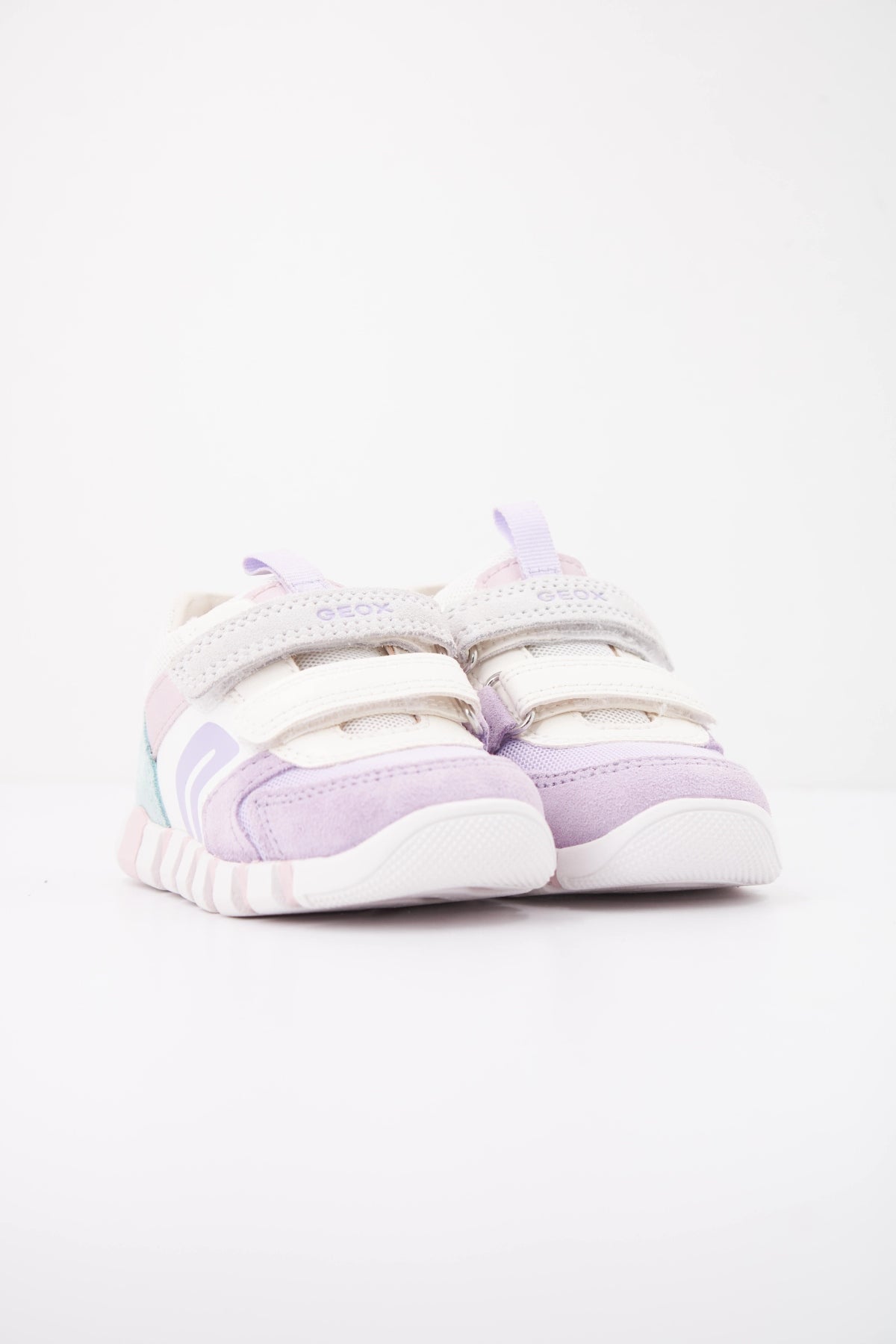 GEOX BC  en color VIOLETA  (2)