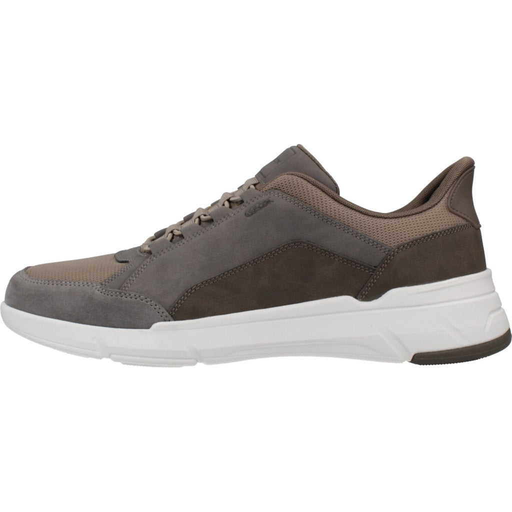 GEOX U VITTOUR PLUS en color MARRON  (2)