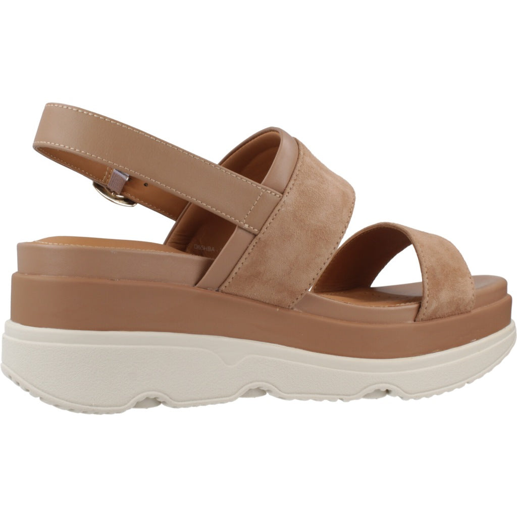 GEOX D GARDENIA en color MARRON  (4)