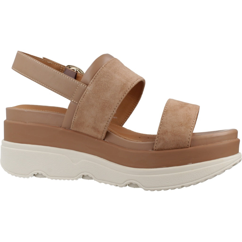 GEOX D GARDENIA en color MARRON  (5)