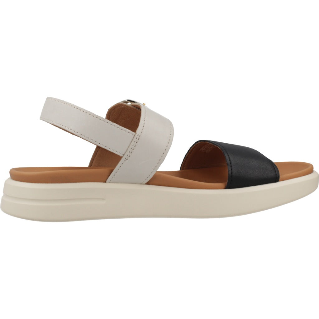 GEOX D XAND S en color BEIS  (4)