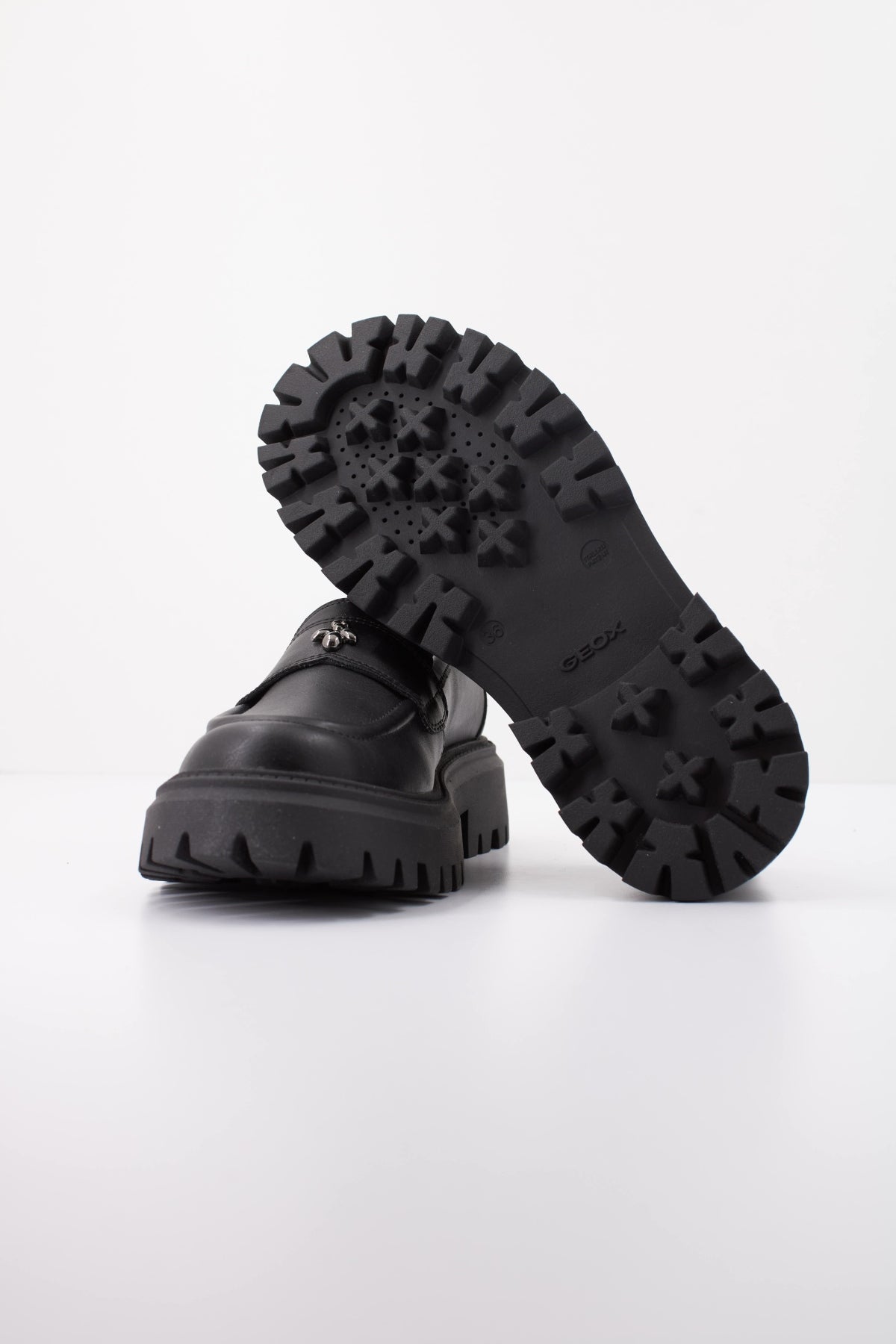 GEOX J MAQUINNENS GIRL en color NEGRO  (5)